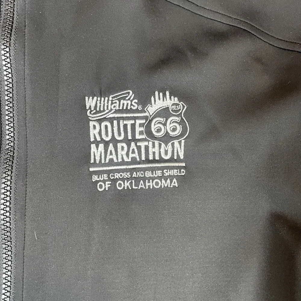 Lululemon Jacket‎ Women's Size 10 Black Full Zip Hooded Athletic